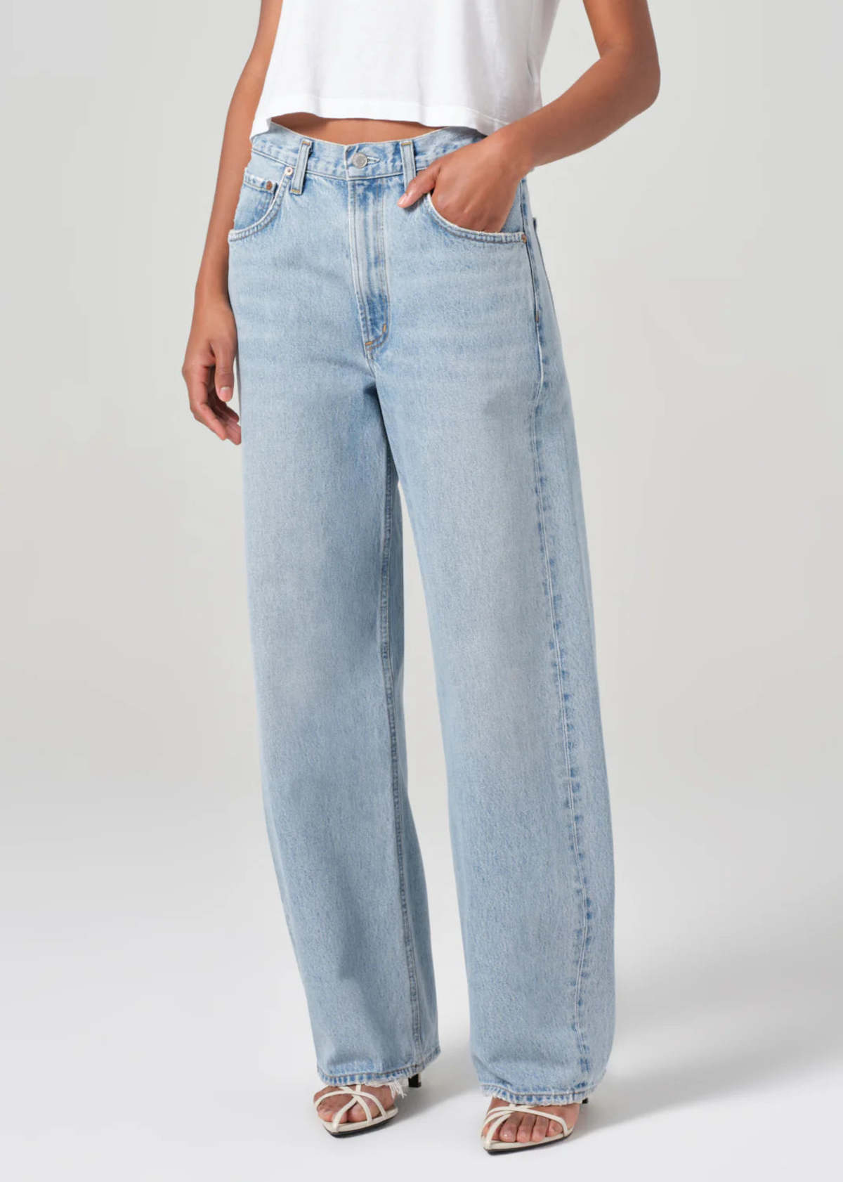 AGOLDE Low Curve Jean in Force Jeans - Image 1 of 6