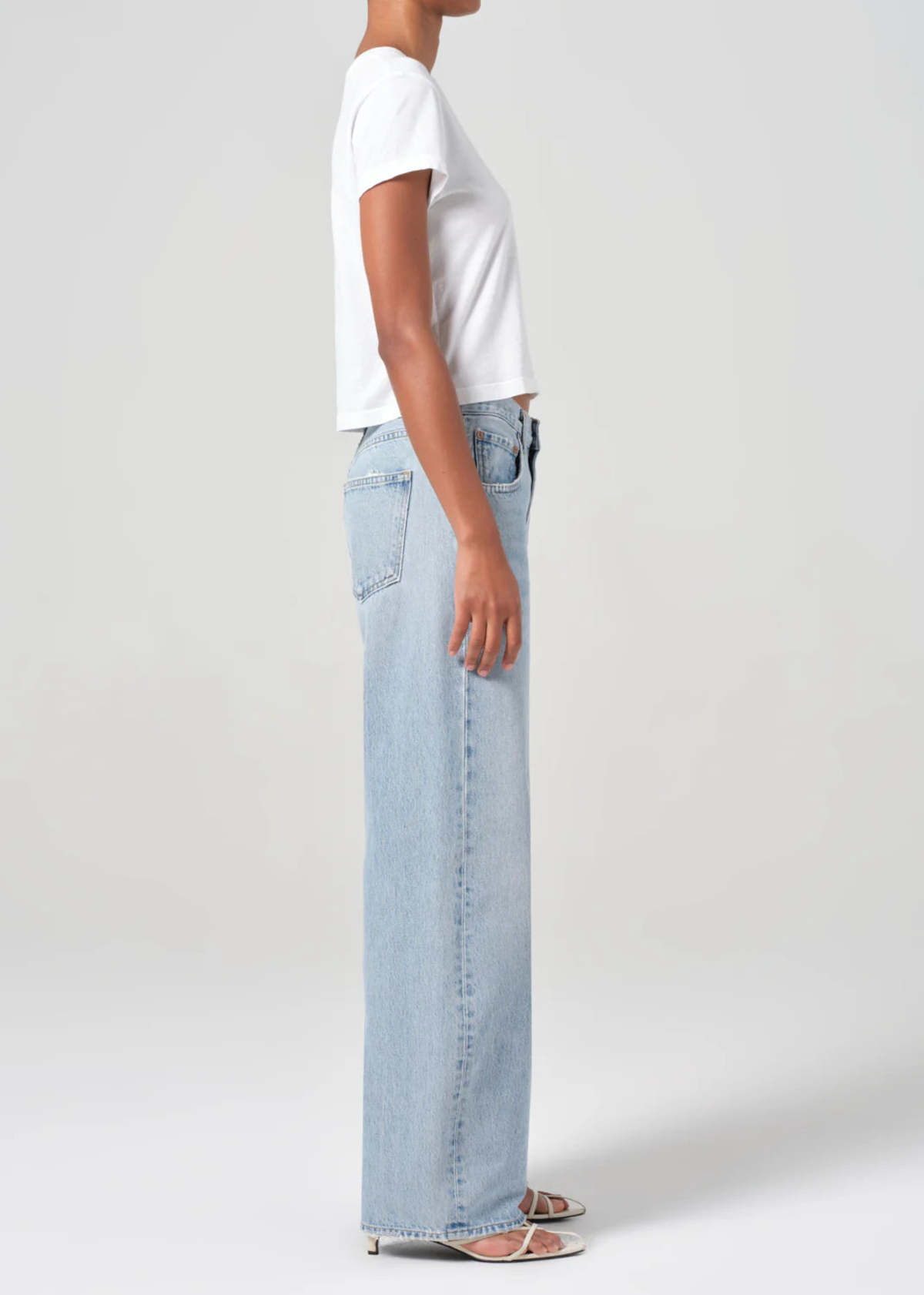 AGOLDE Low Curve Jean in Force Jeans - Image 3 of 6