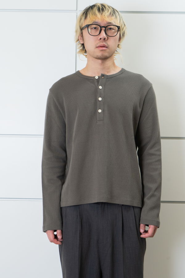 INSAIT Waffle Henley Long Sleeve Top