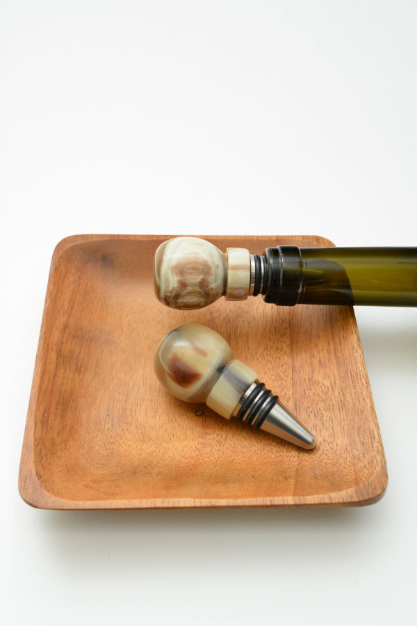 Maadili Collective Horn Globe Wine Stopper
