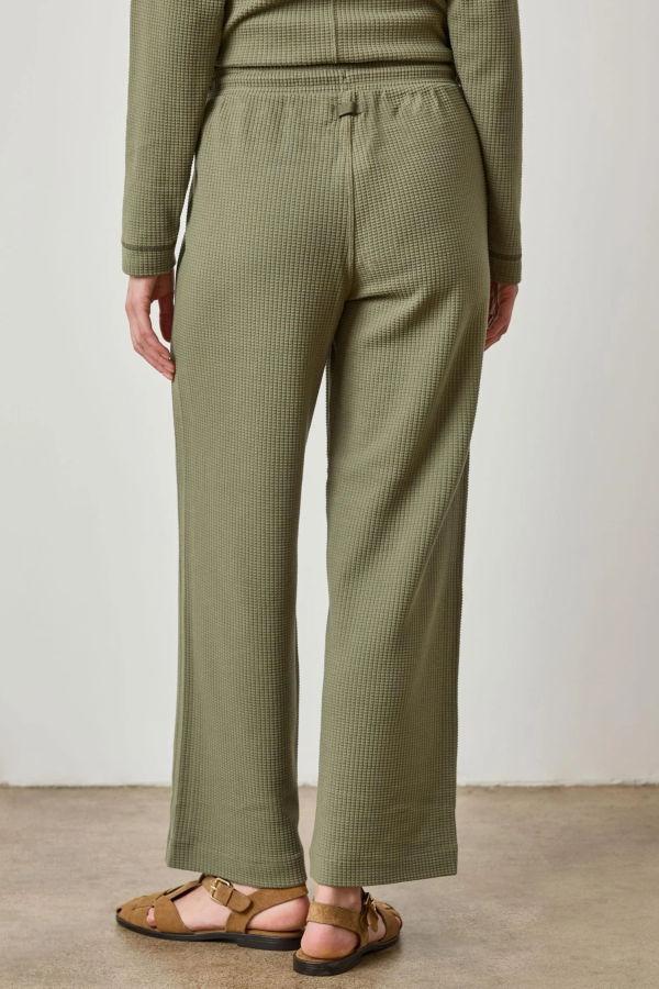 Lilla P. Patch Pocket Straight Leg Pant