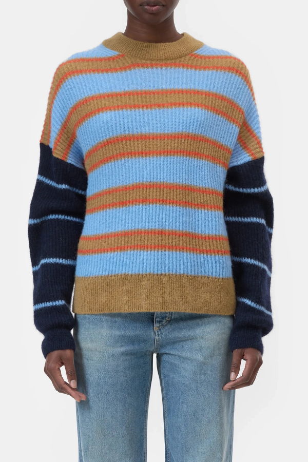 Closed Crew Neck Sweater - Sky