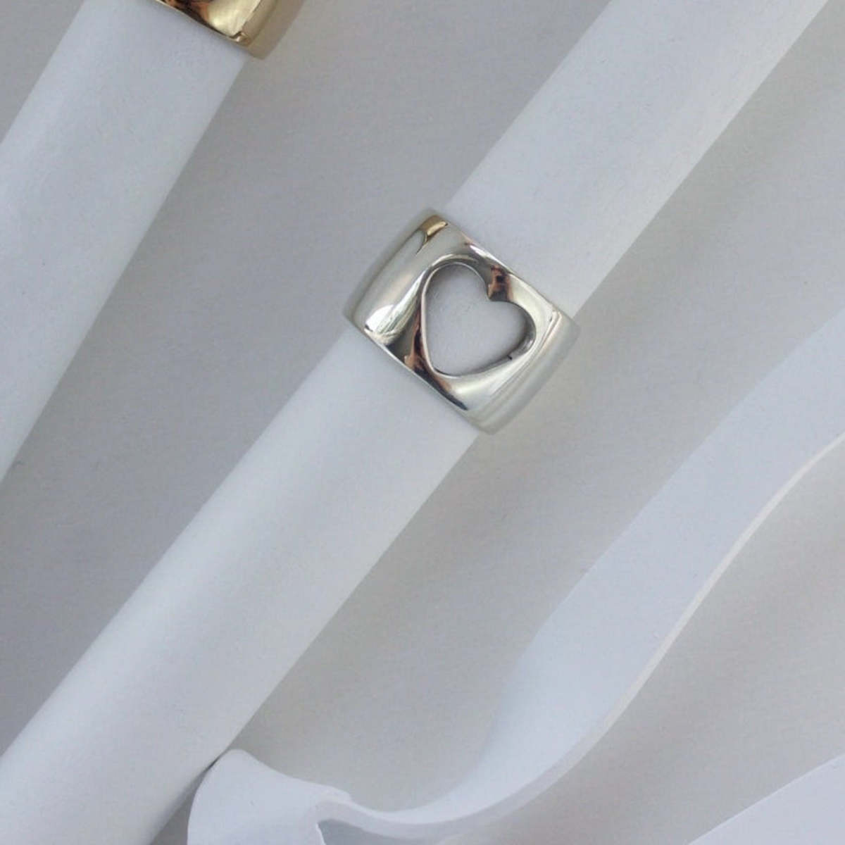 L.Greenwalt Jewelry Heart Ring - Image 2 of 2