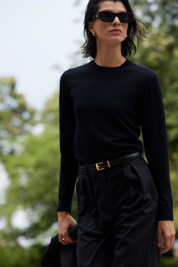 Sold Out NYC The Refined Crew Sweater - Black