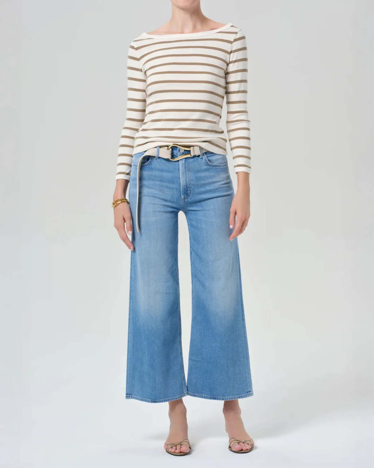 Citizens of Humanity Lyra Wide Leg Crop Jeans - Light Wash Denim - Image 2 of 6