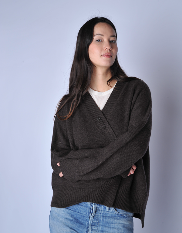 Oyuna Chocolate Aire Chunky Knit Cardigan Oyuna Chocolate Aire Chunky Knit Cardigan