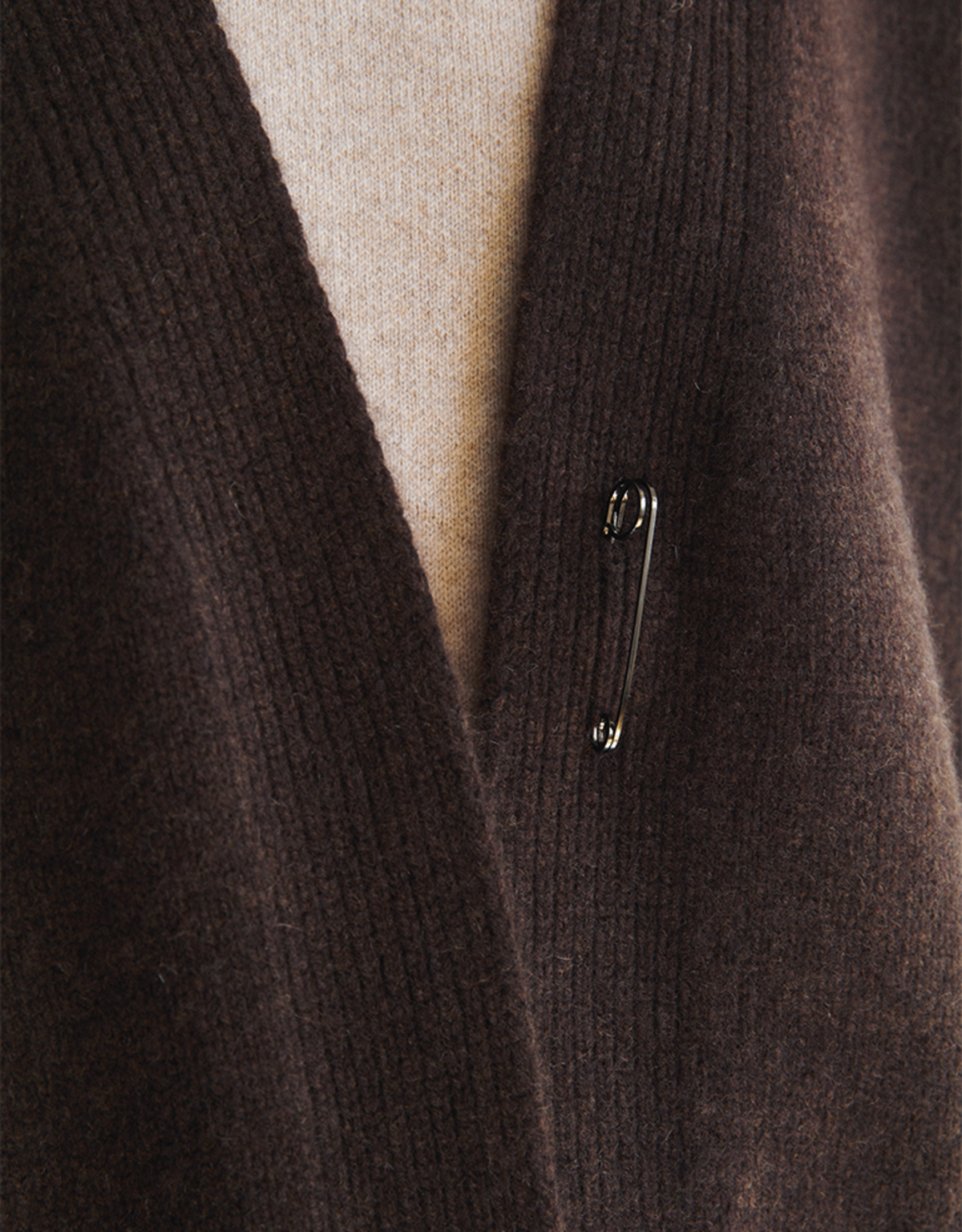 Oyuna Chocolate Aire Chunky Knit Cardigan - Image 9 of 9