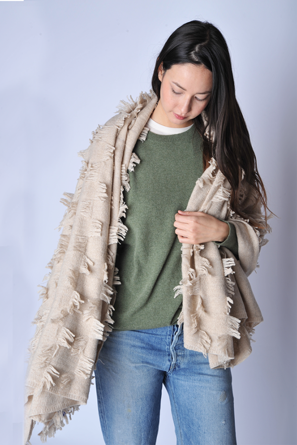 Oyuna Seren Wrap/Throw