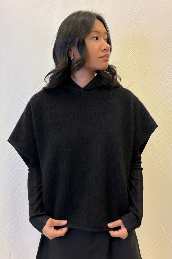 Baserange Fortu Hooded Vest