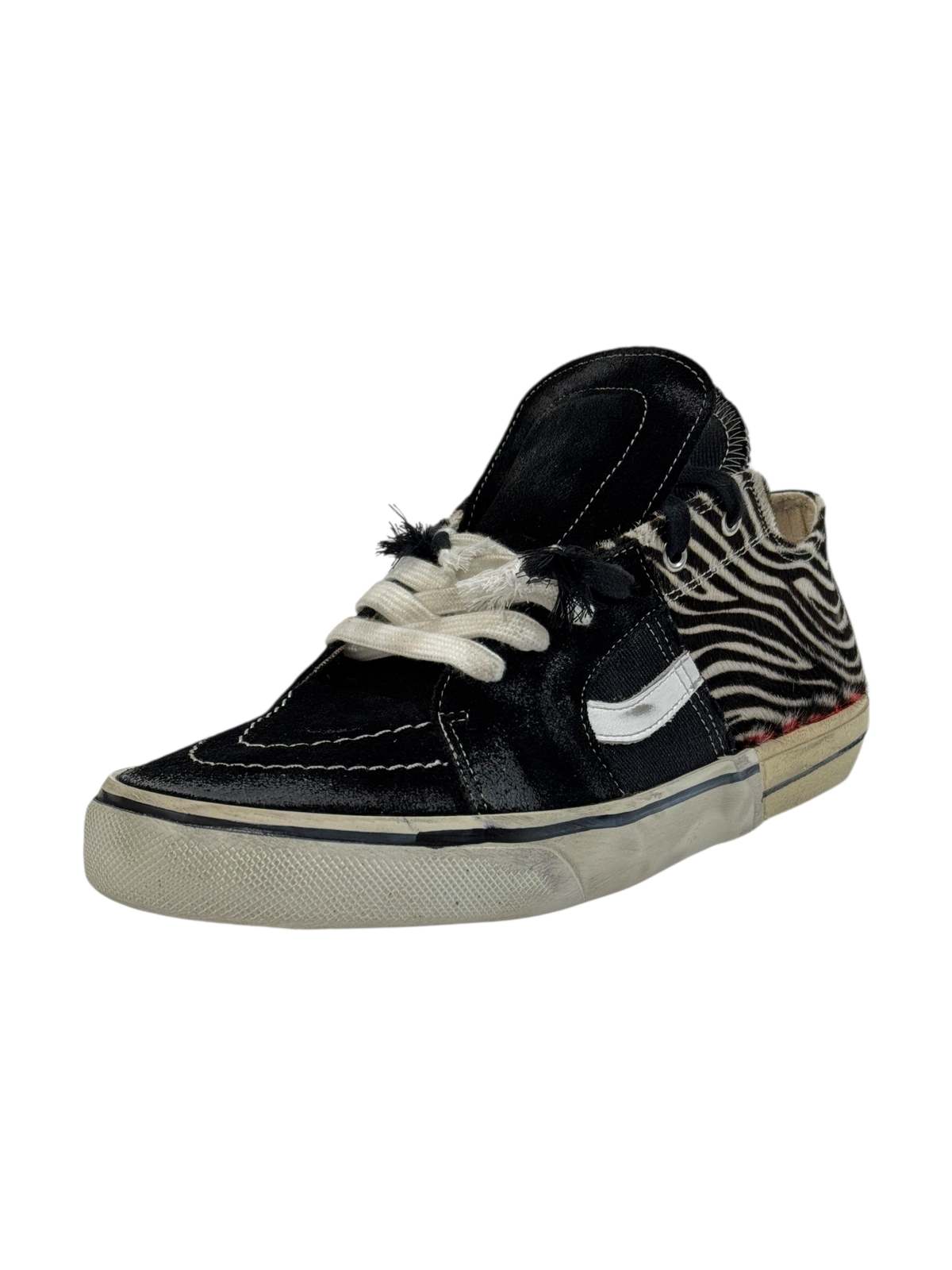 Souk Eye Carly Low Black & Zebra Sneakers - Image 2 of 5