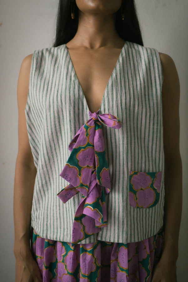 IKKIVI Clover Reversible Waistcoat - Multi-Color