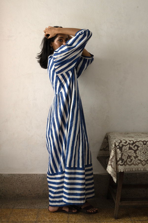 IKKIVI Nidar Tea Dress - Blue