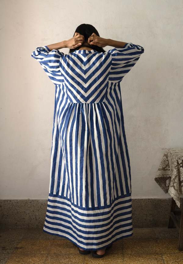 IKKIVI Nidar Tea Dress - Blue