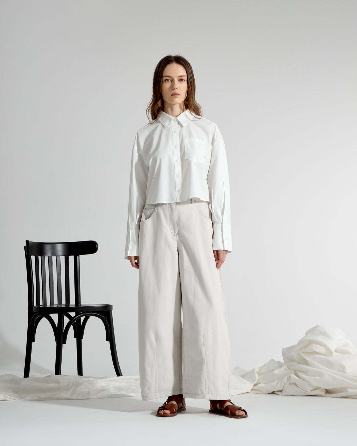 Future Classics Split Sleeves Cropped Shirt - Off White - Image 2 of 4