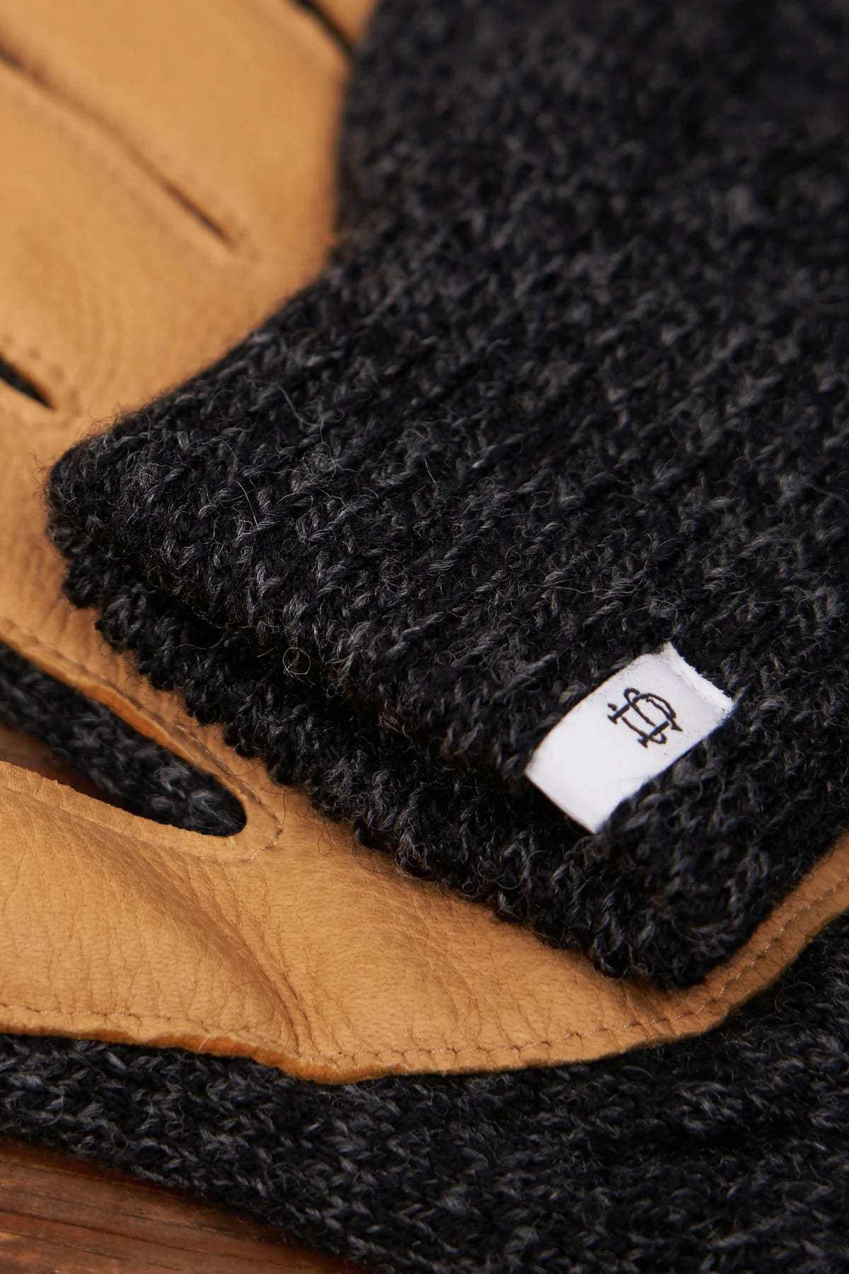 Upstate Stock Full Glove - Black Melange with Black Deerskin - Image 3 of 5