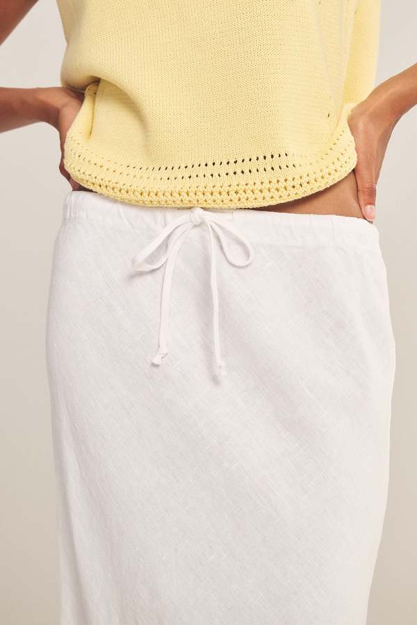 Velvet by Graham & Spencer Beka Skirt