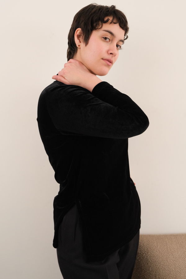 Vintage 90s Velvet Mockneck Long Sleeve Top - Onyx