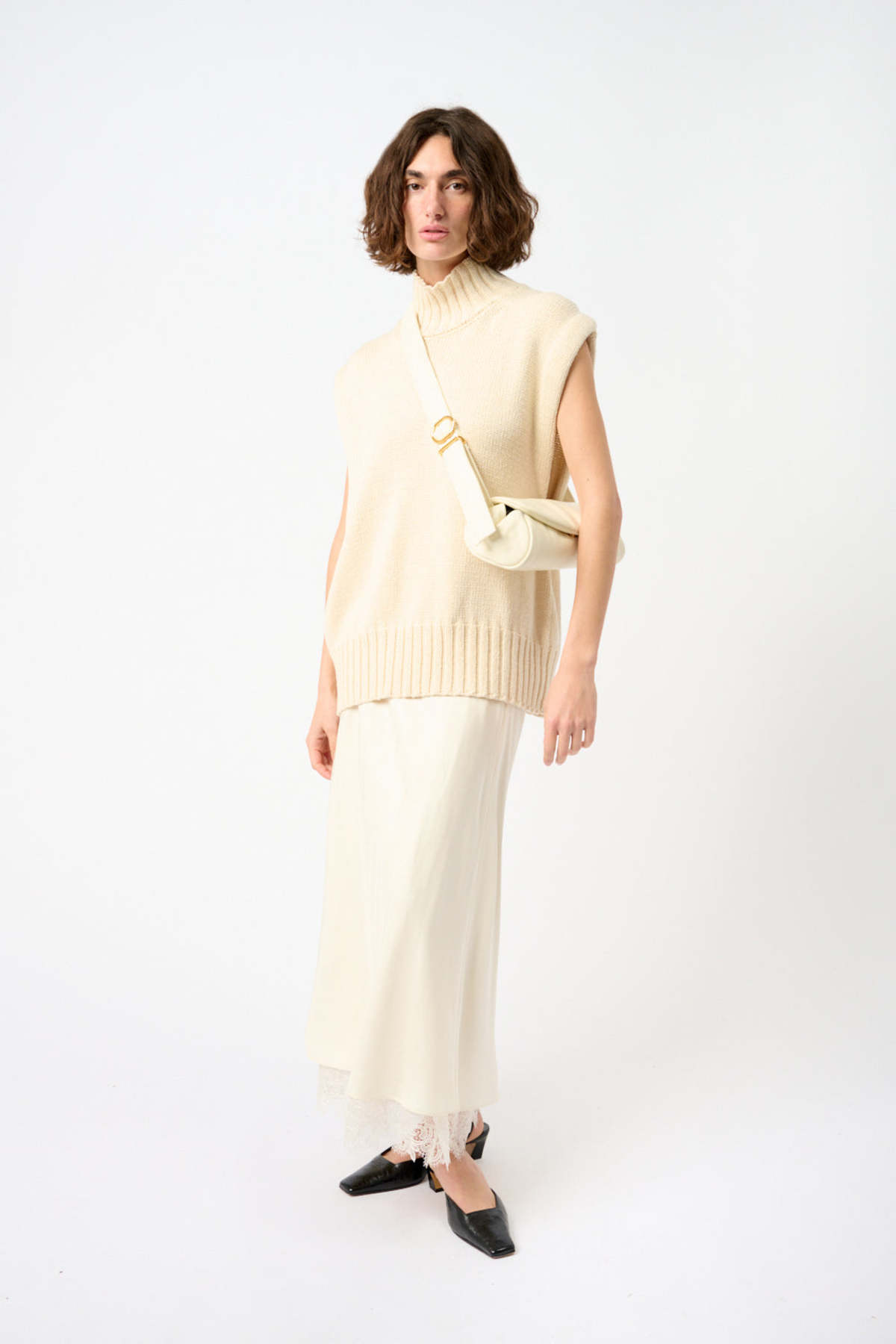 Jil Sander Small Cannolo Padded Leather Shoulder Bag - Image 5 of 5