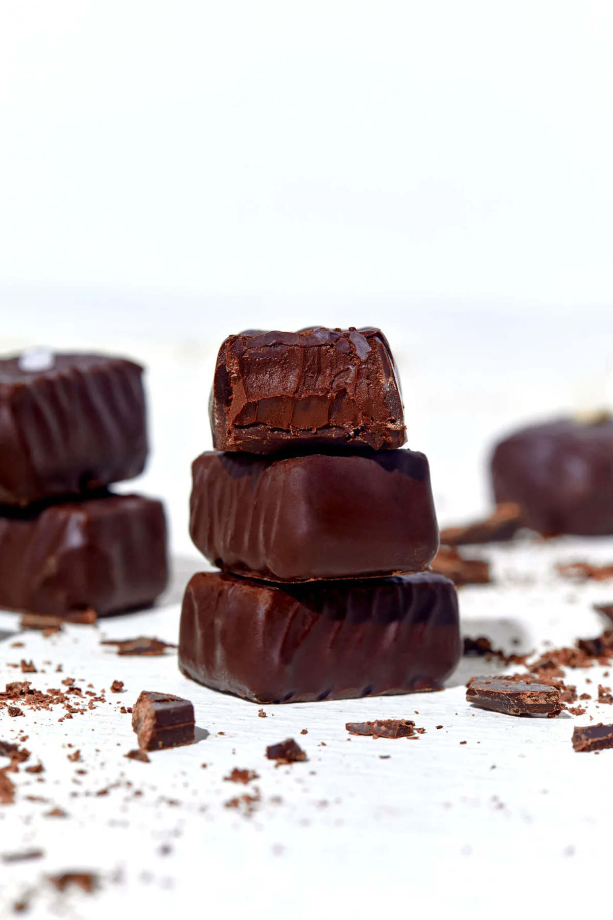 FINE & RAW Valentine's 24 Piece Truffle Gift Set Chocolate - Image 5 of 5