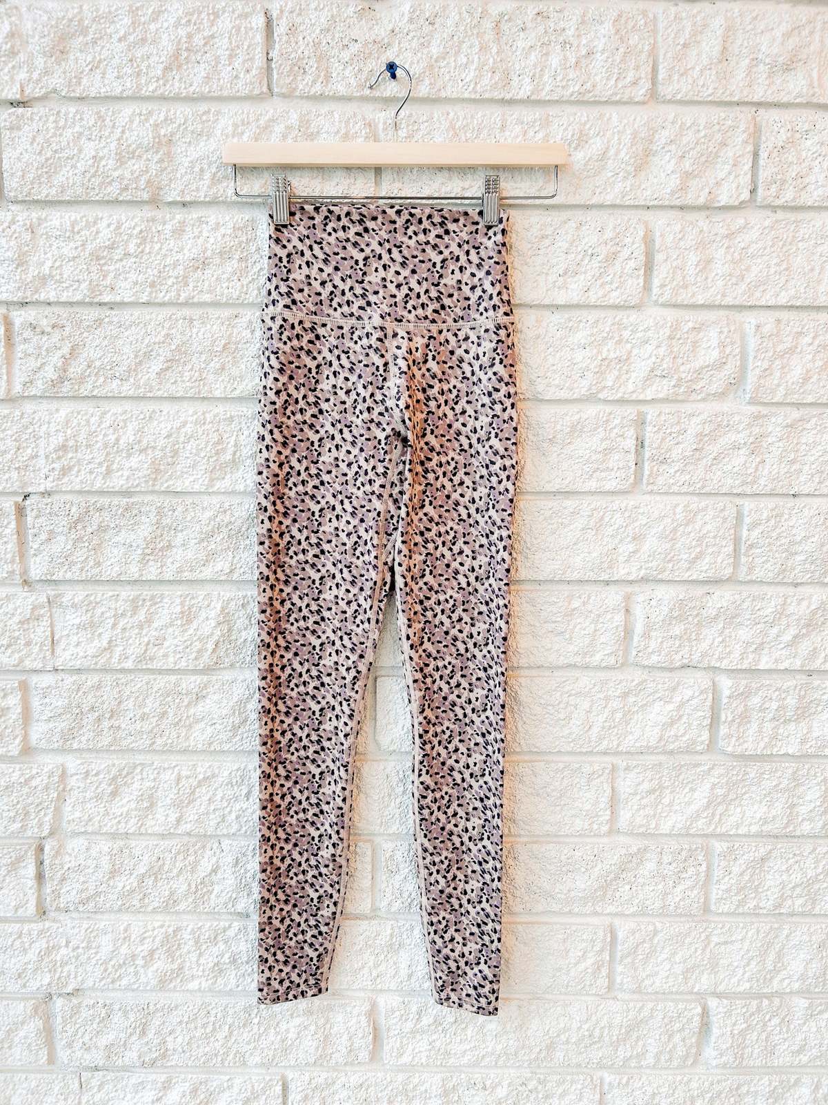 Varley Freesoft High Rise 28 Leggings - Coffee Quartz Cheetah - Image 1 of 4