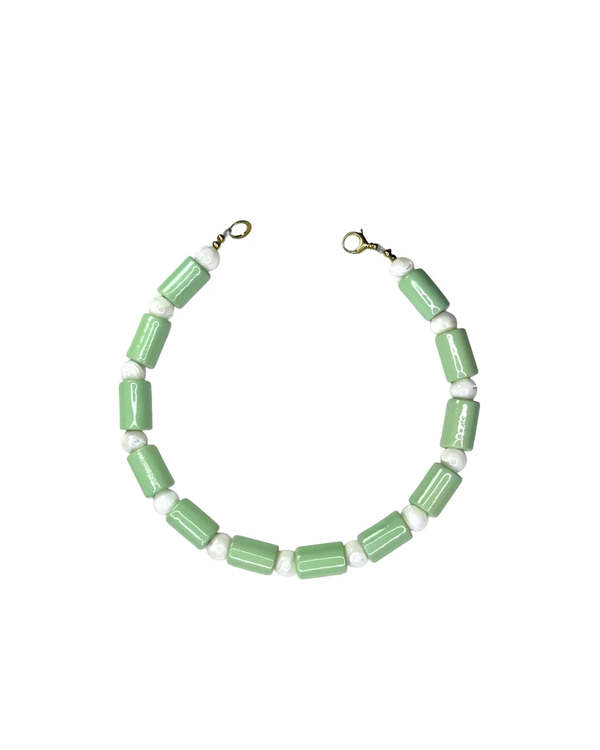 Her New Tribe Ambrosia and Mother of Pearl Bead Five Necklace - Green