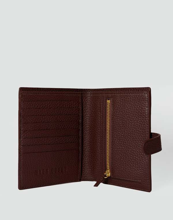 Hyer Goods Il Viaggio Leather Passport Wallet