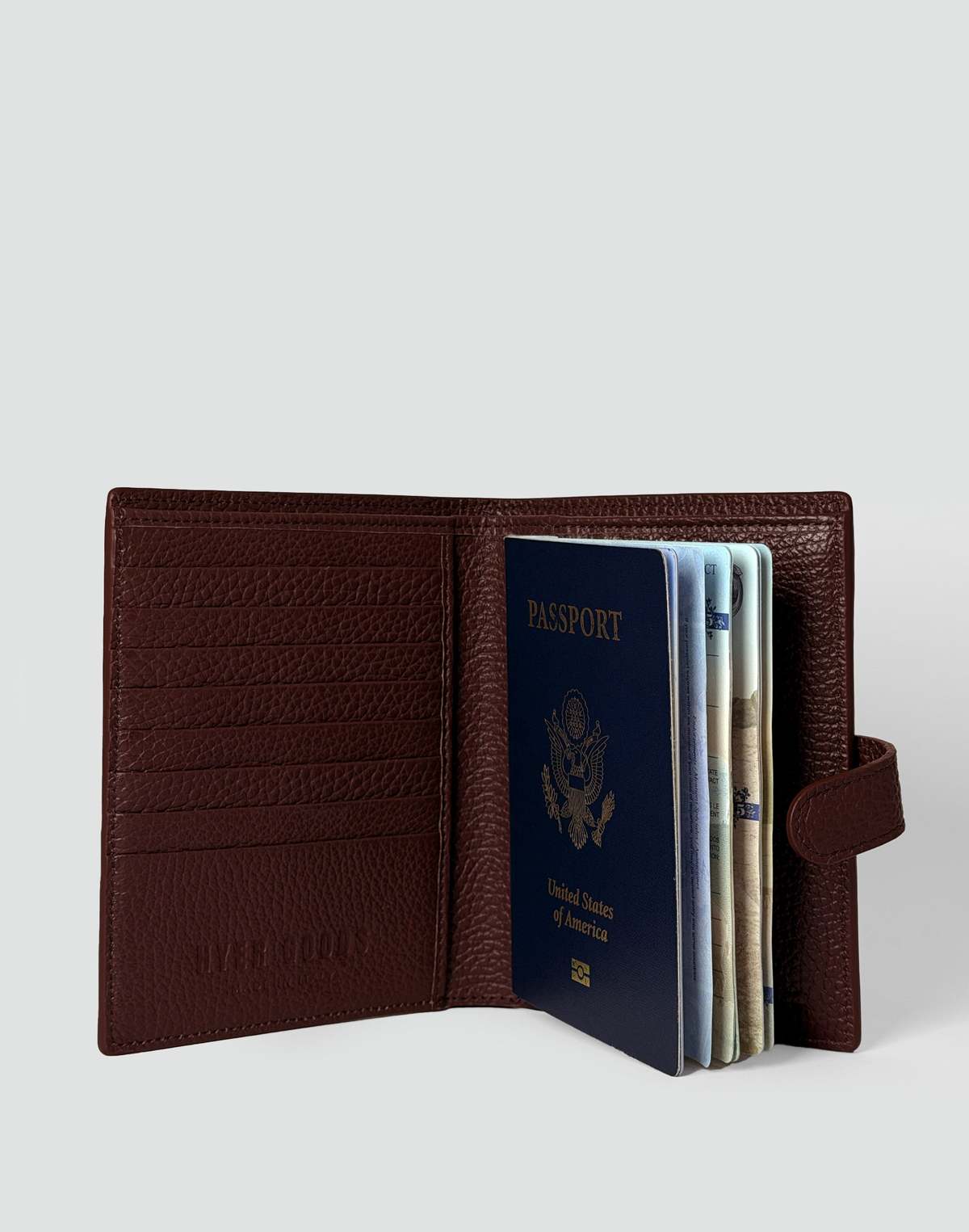 Hyer Goods Il Viaggio Leather Passport Wallet - Image 9 of 9