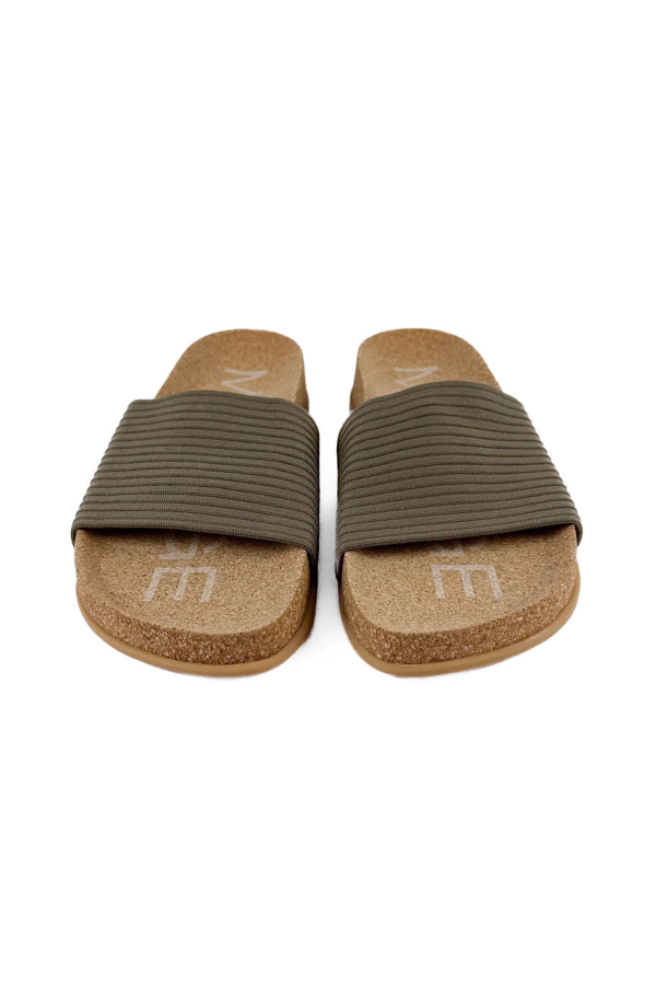 Message Mullen Ripple Slide Sandal