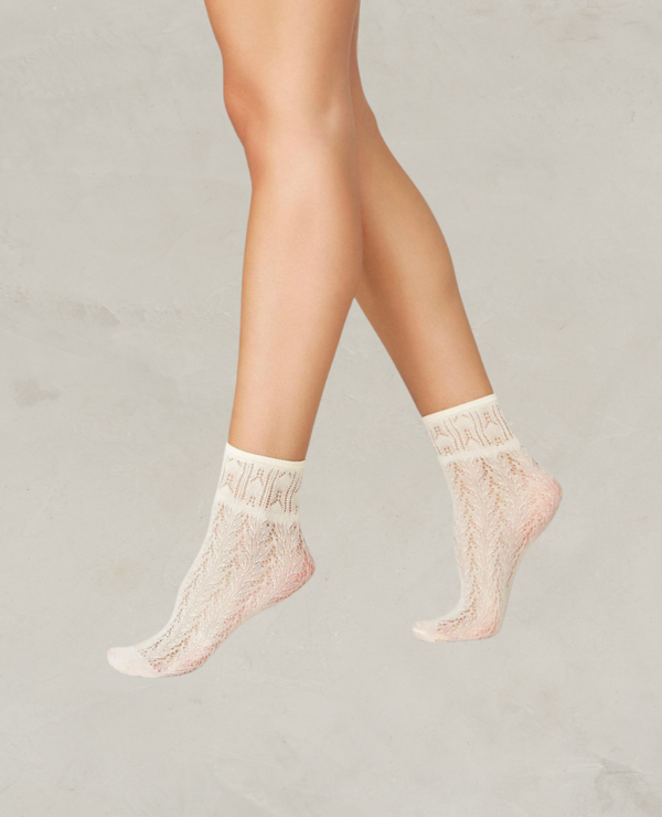 Swedish Stockings Erica Crochet Socks - Ivory Crochet