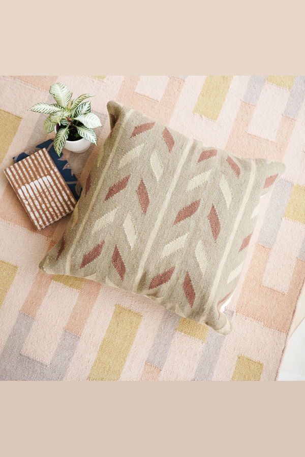 Variously Ero Pillow - Sahara Green/Brown