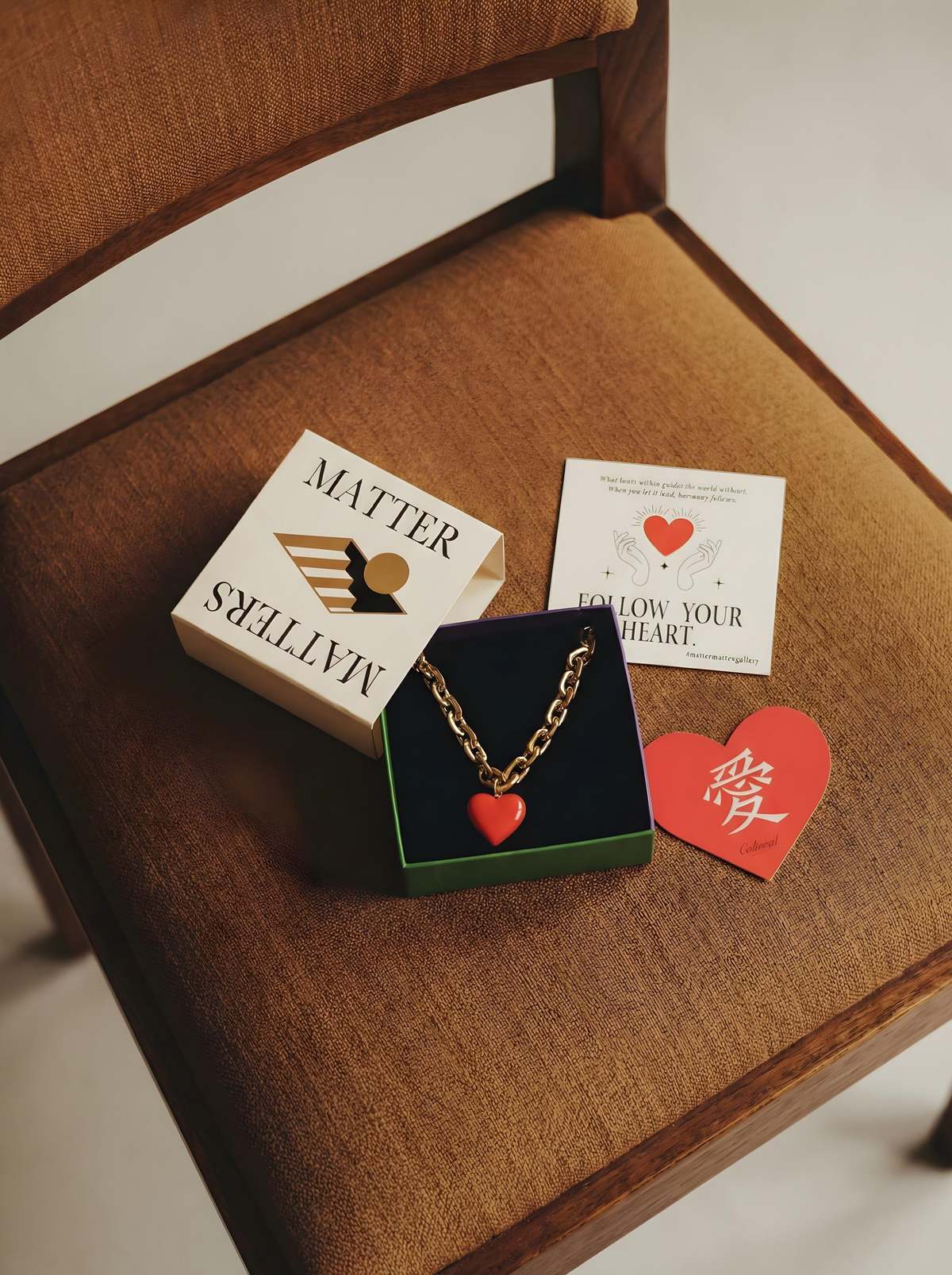 MATTER MATTERS Follow Your Heart Bold Chain Bracelet - Image 5 of 6