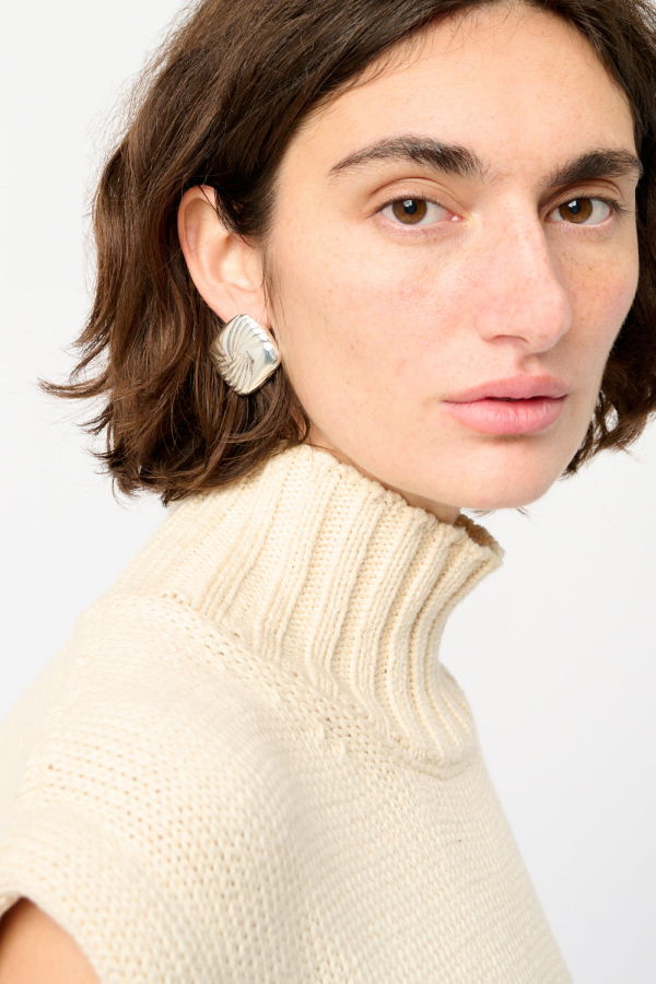 Heaven Mayhem Tabi Earring