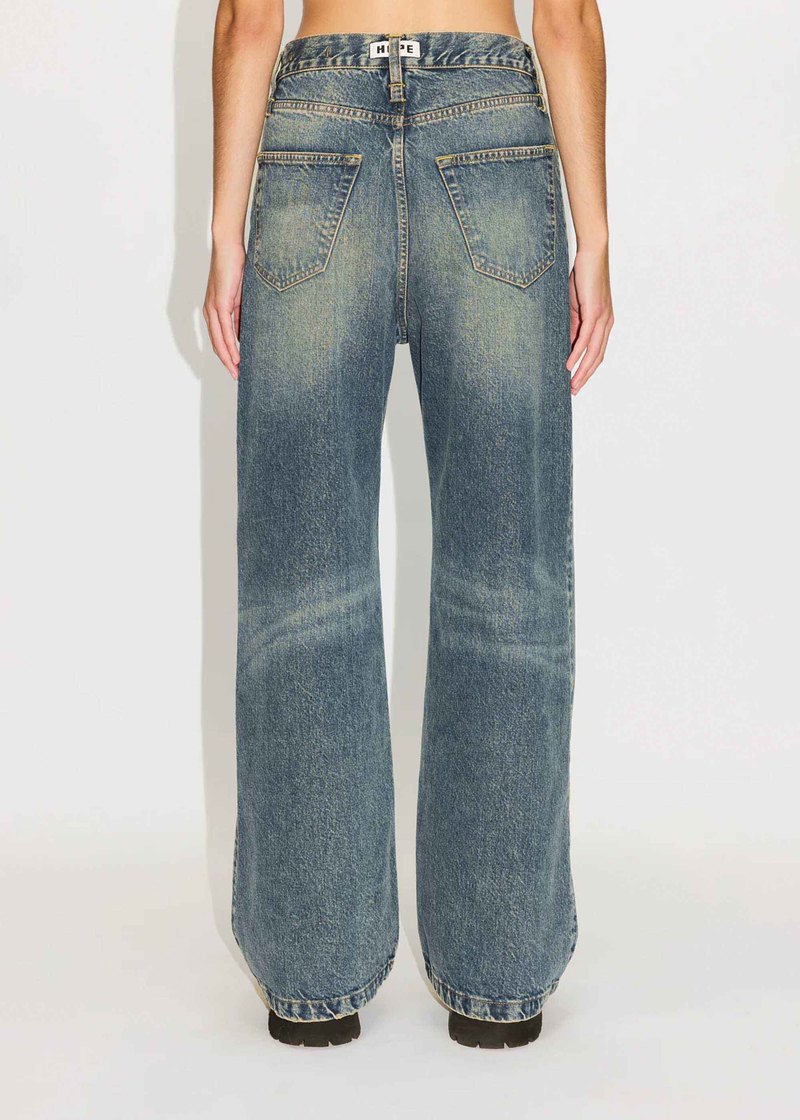 HOPE Flared Jeans - Dirty Blue