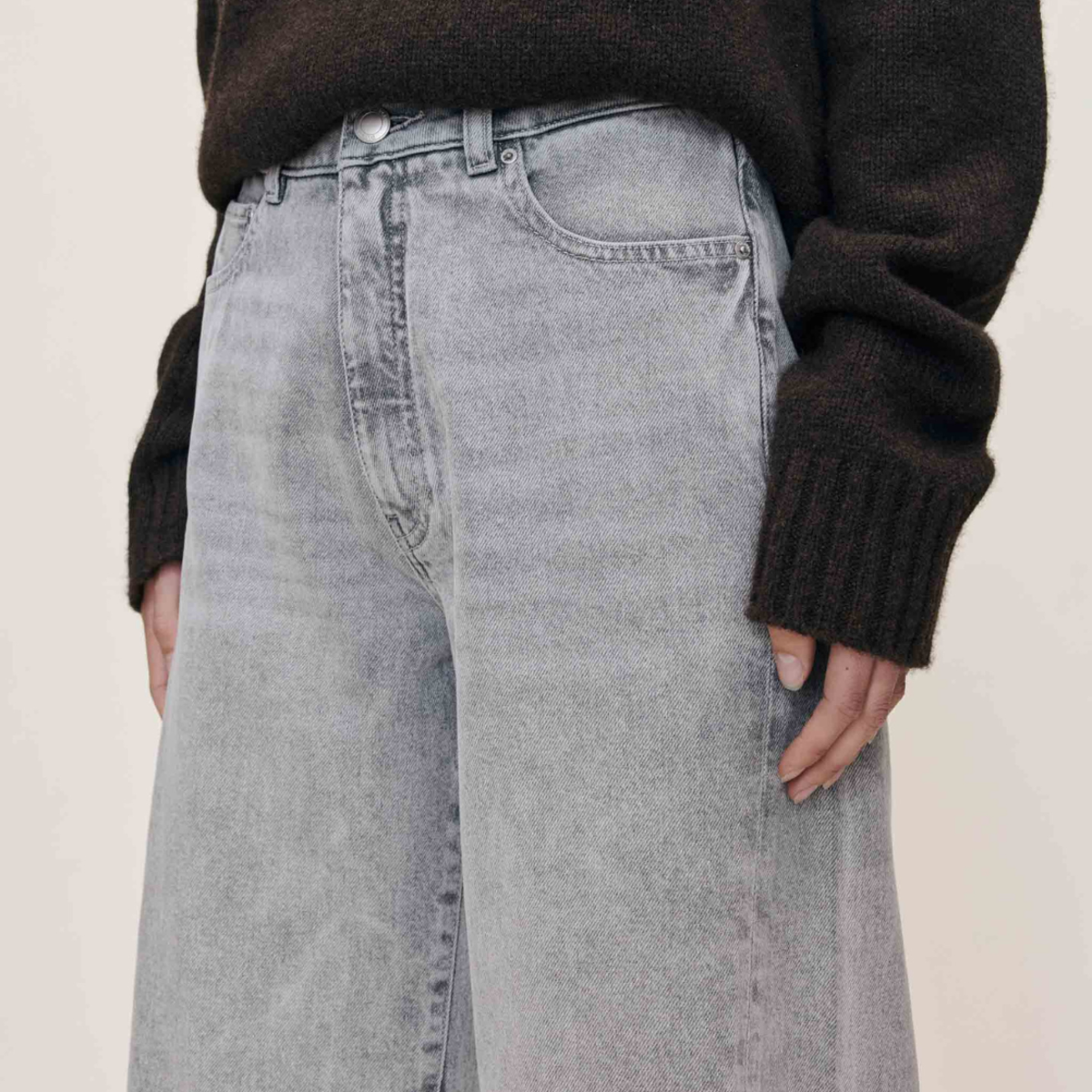 DL 1961 Miro Rigid Barrel Jeans - Storm Cloud - Image 2 of 4