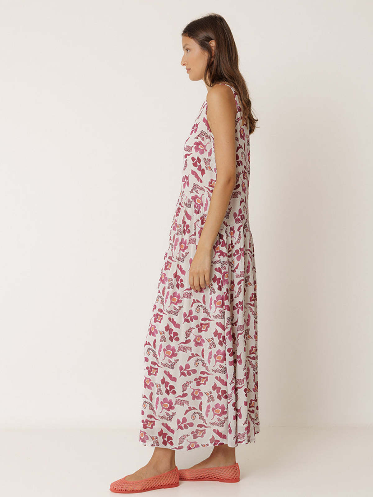 Indi & Cold Floral Dress in Raspberry Dress - Image 3 of 4