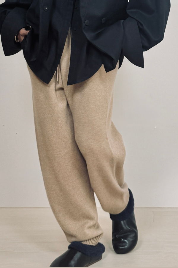 Yesaet Dawit Cashmere Jogger
