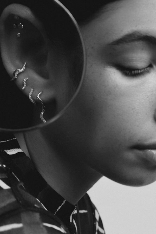 Maria Black 14K Wave Diamond Stud Earring