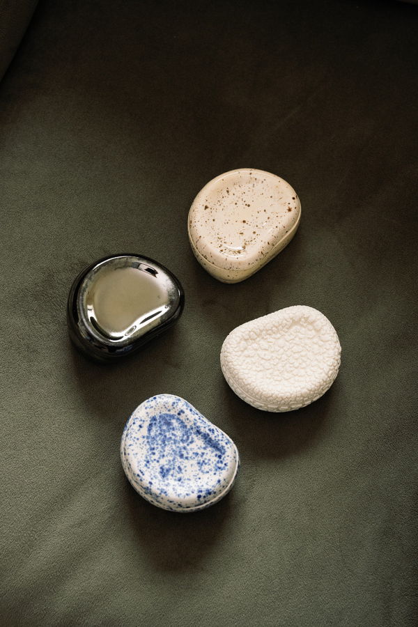 Doux Studio Pebble Shaped Box With Tray Lid Box