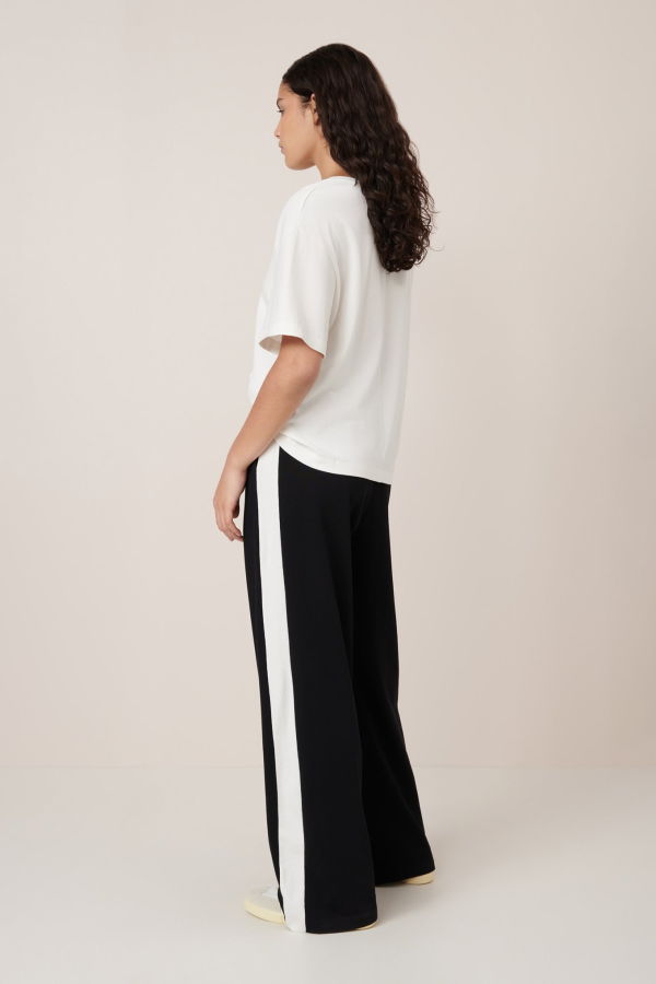 Kowtow Contrast Trackpant - Black