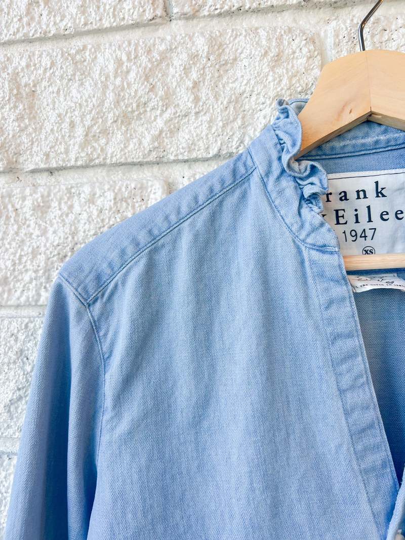 Frank & Eileen Relaxed Button-up Shirt - Classic Blue