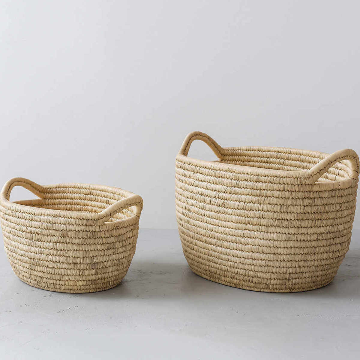 Will & Atlas Palm Leaf Low Oval Laundry Basket - Image 2 of 6