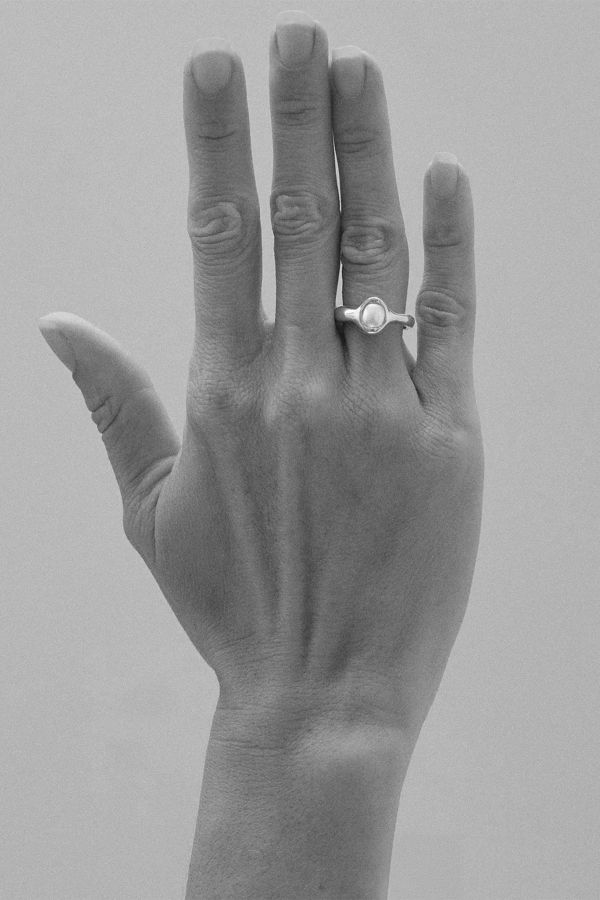 Hernán Herdez Sterling Silver Simple Perlita Ring