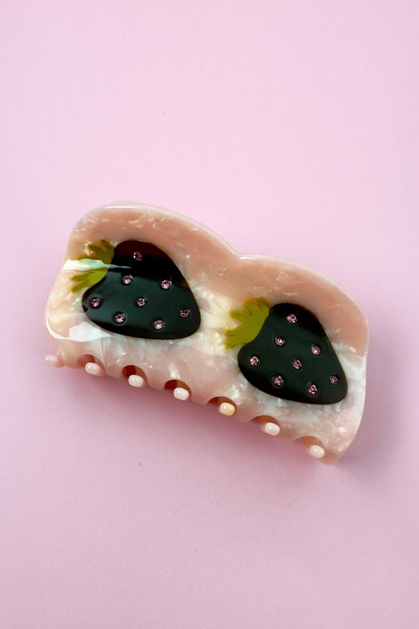 Centinelle Strawberries Hair Claw