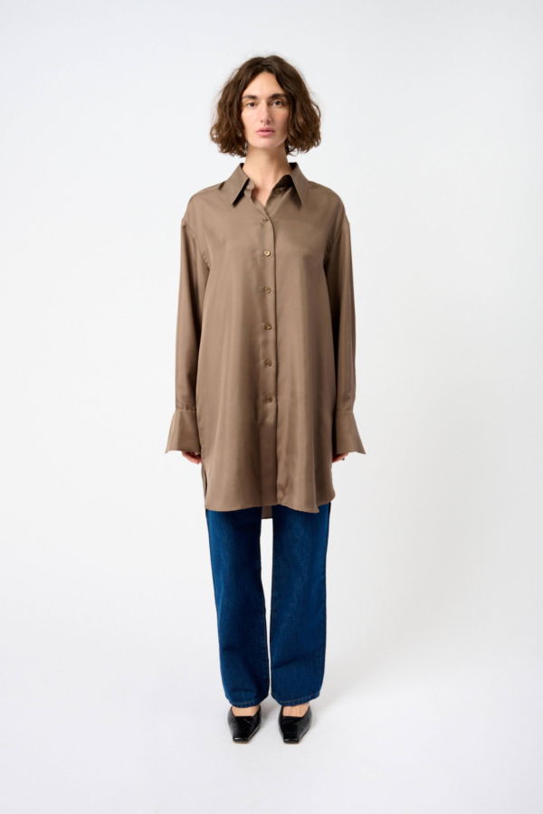 Rohe Signature Elongated Silk Shirt - Forest