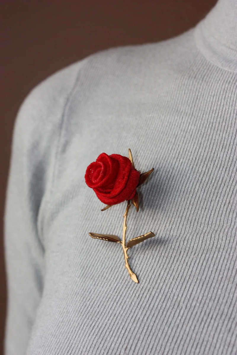 This Ilk La Rose Brooch