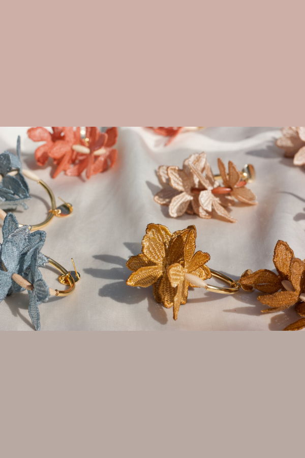 This Ilk Boucles Kui