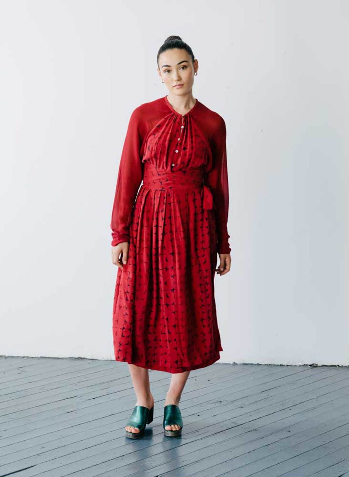 Seek Collective Rene Silk Crepe Dress - Vin mosaic print - Image 7 of 8