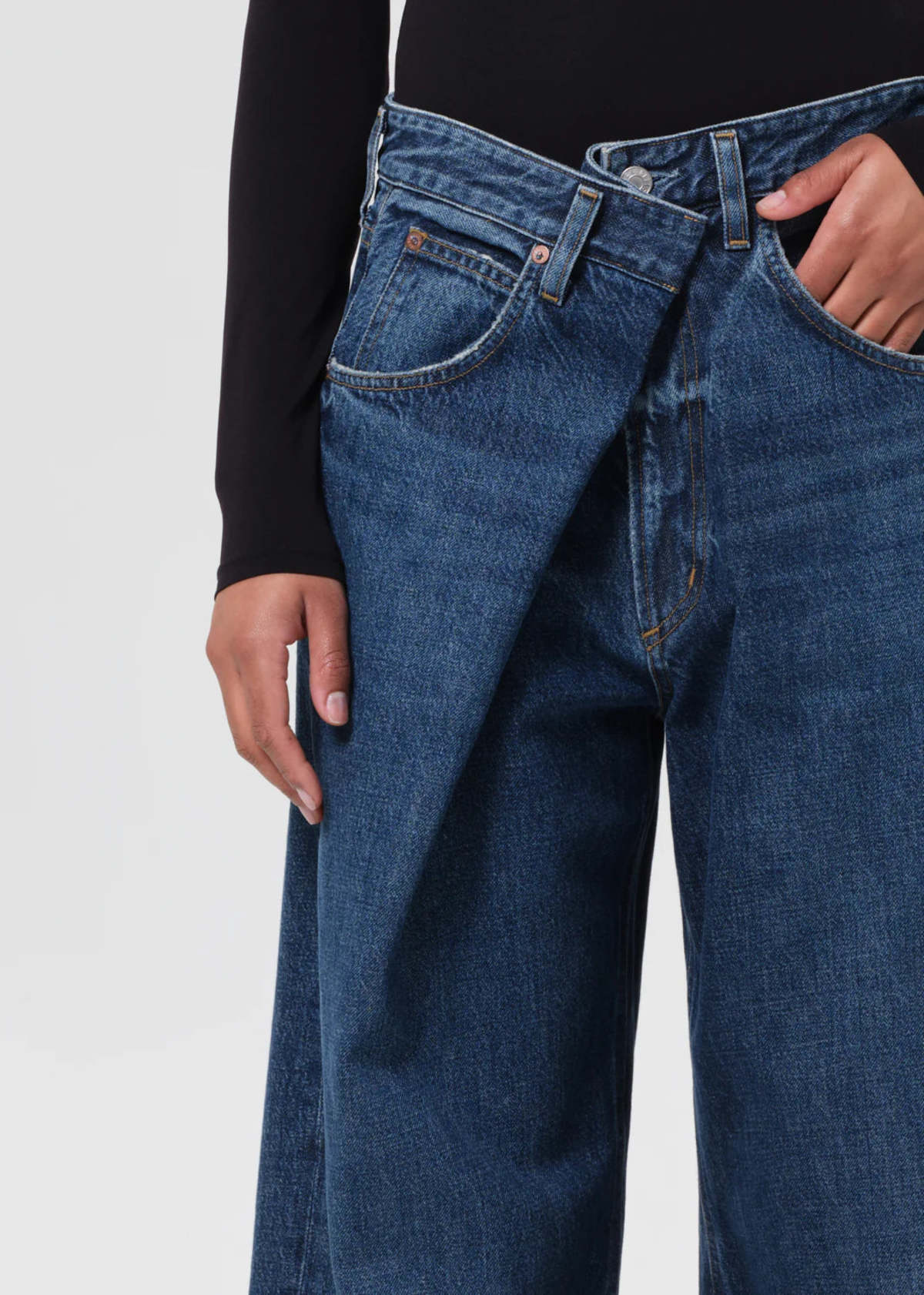 AGOLDE Vana Fold Jeans - Image 5 of 6