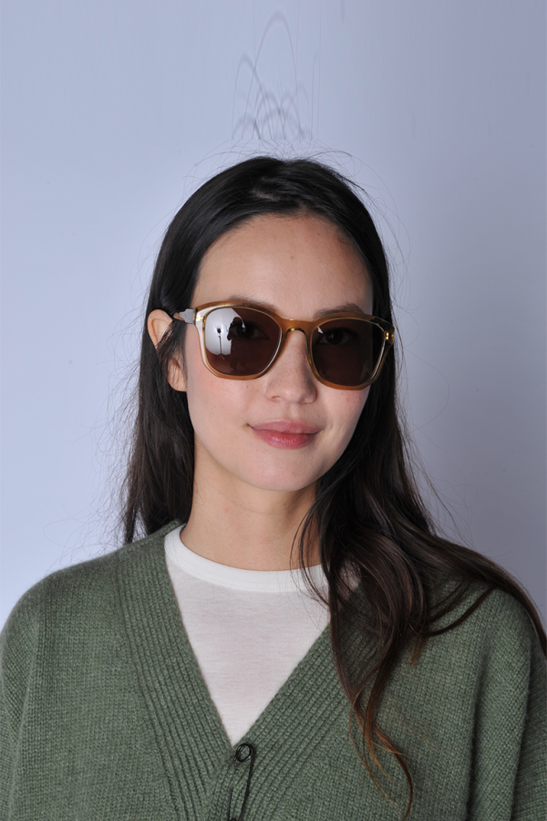 Eva Masaki BQE Bees Sunglasses - Tan