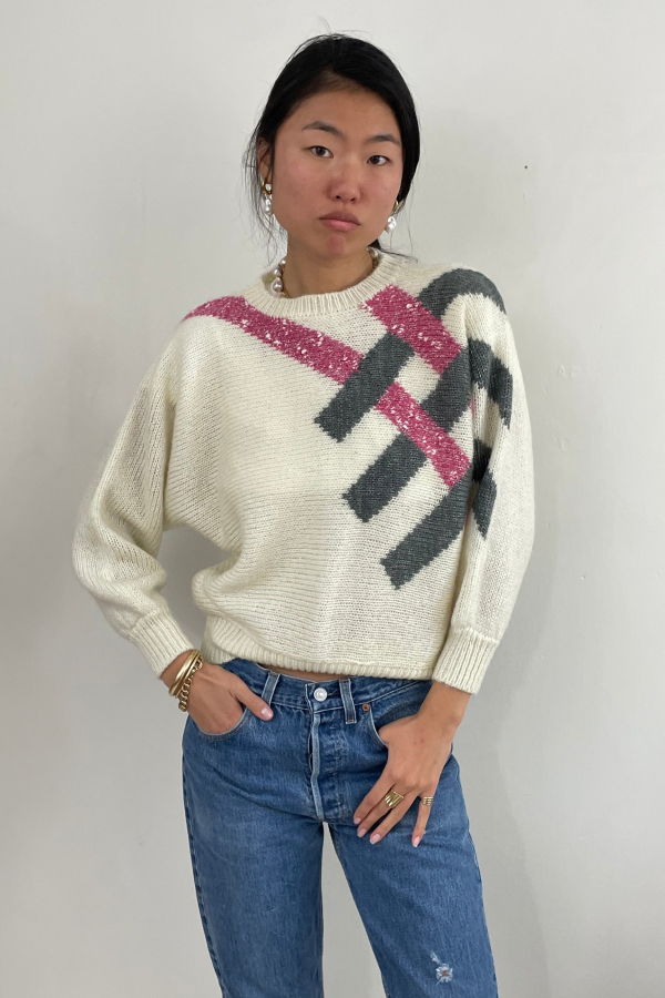 Gordon of Philadelphia Vintage 90s Striped Batwing Acrylic Wool Blend Fuzzy Intarsia Sweater